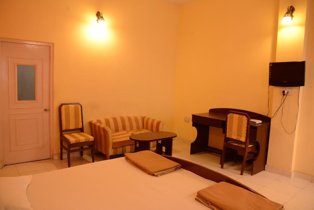 Hotel The Orient 칸푸르 외부 사진